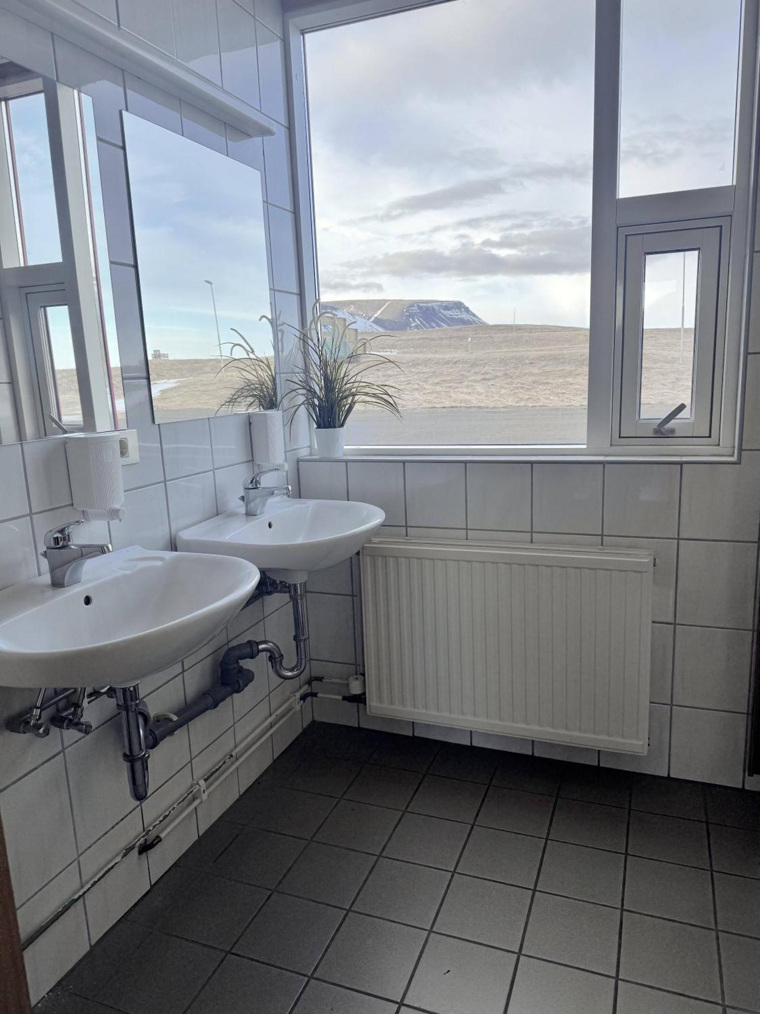 Hunavellir Guesthouse Blonduos Extérieur photo